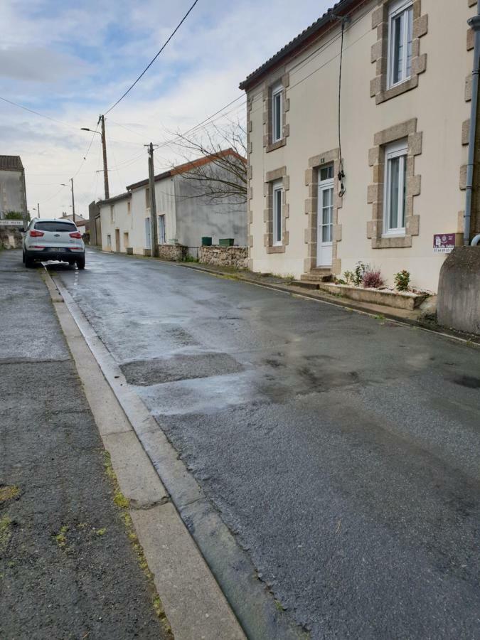 Gite La Belle Vallee Maison Independante 80M2 A 12 Min Du Puy Du Fou Treize-Vents Exterior photo